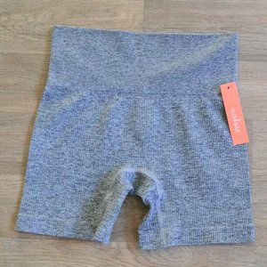 NWT Colsie Ribbed Seamless Lounge Biker Shorts